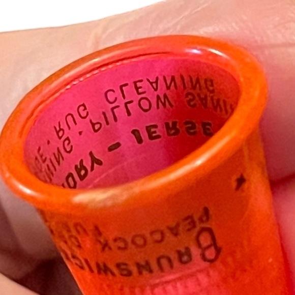 VINTAGE Brunswick Laundry Jersey City Orange Plastic Advertising Thimble - Picture 8 of 10